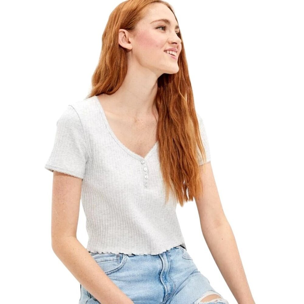 American Eagle Shirt Women Small Gray Ribbed Knit V Neck Henley Baby Tee NWT